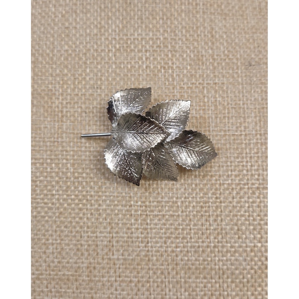Elegant Vintage Leaves Brooch Signed Sterling AG